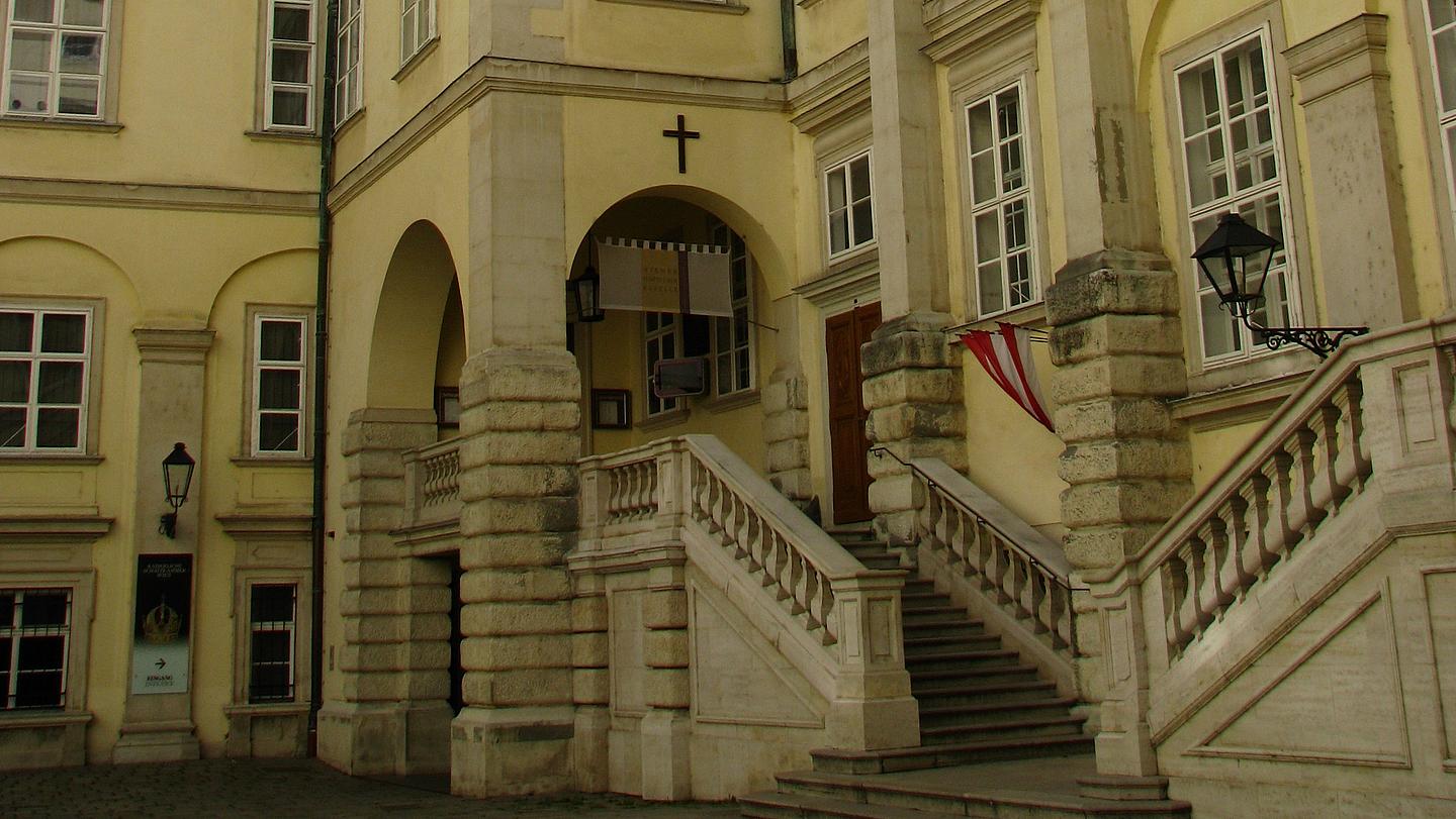 Bild von Stiegenaufgang im Schweizerhof in der Wiener Hofburg