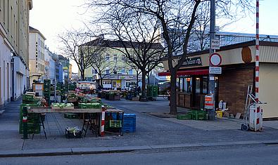 Marktplatz in der Dämmerung