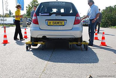 Simuliertes Ausbrechen der Räder