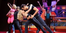 Das Ensemble von Grease 