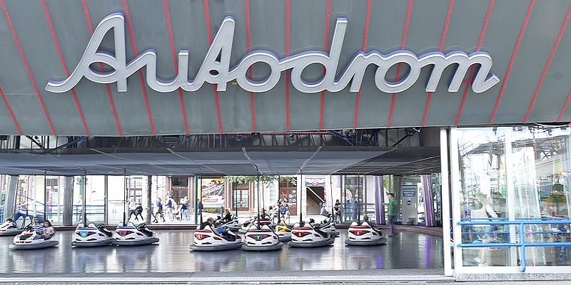 Autodrom Fahrgeschäft am Prater in Wien