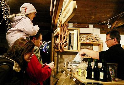 Weihnachtsdorf Maria Theresien Platz