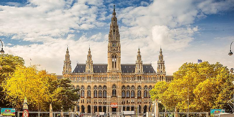 Wiener Rathaus Außenansicht von vorne