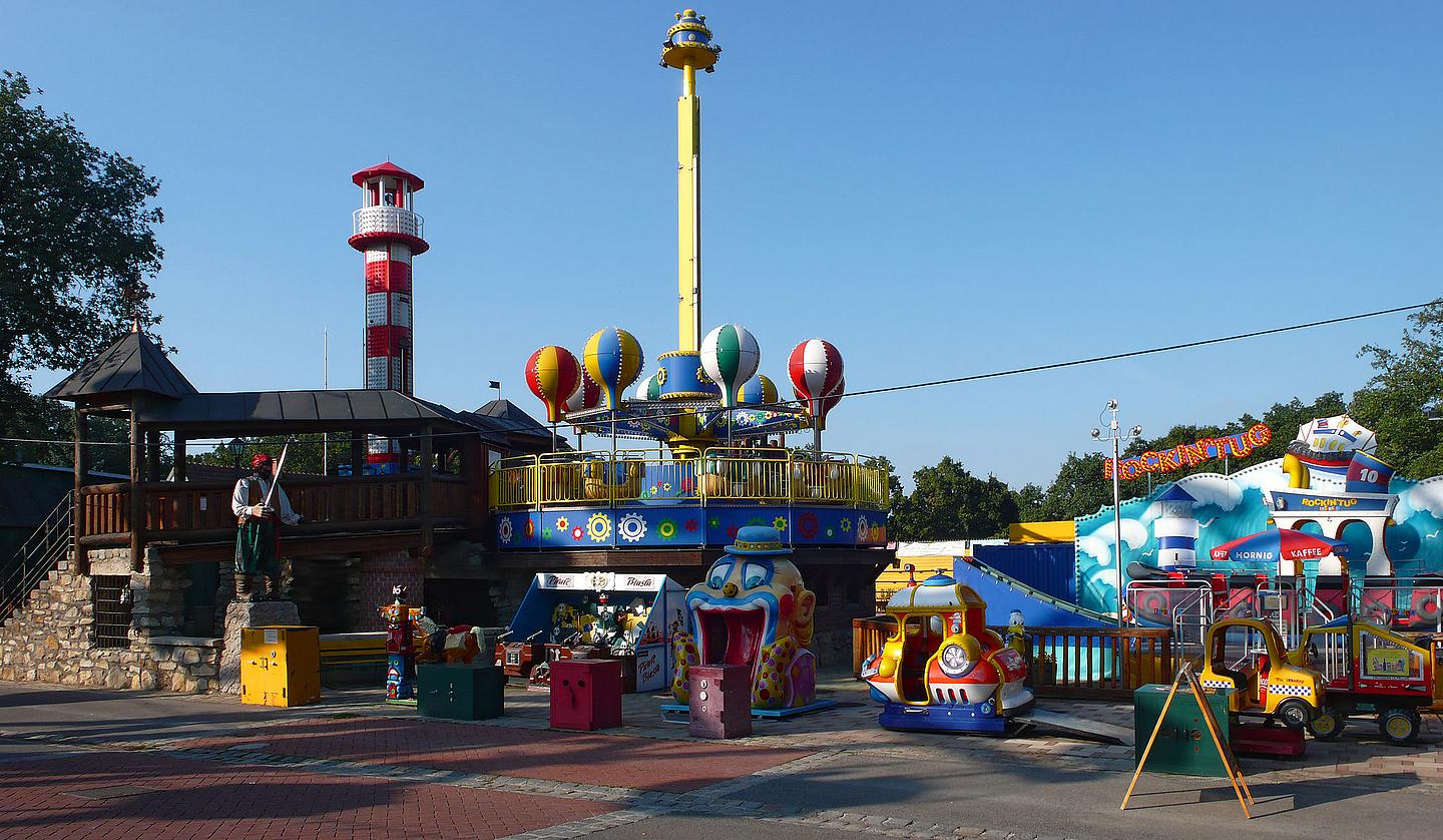 Einige Attraktionen im Böhmischen Prater