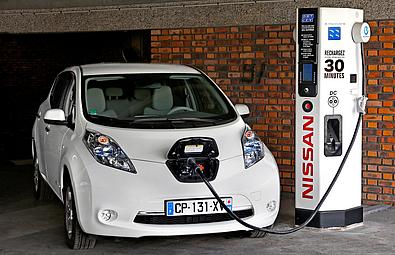 Nissan Leaf beim Laden