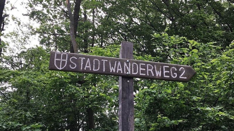 Schild des Stadtwanderweg 2